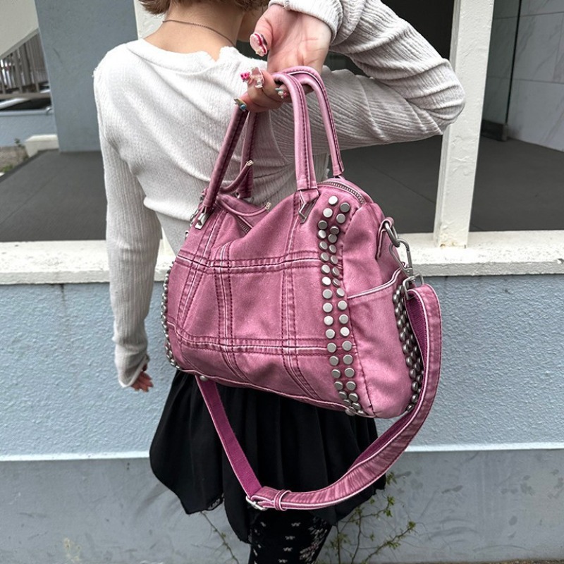 Crossbodytassen met grote capa - Embroidery Meaning recensie en prijs